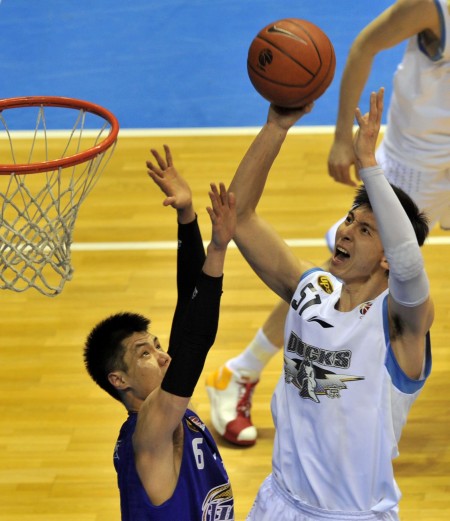 终场前再度 终场前再度